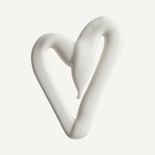 Derma Essence Canada Ltd.